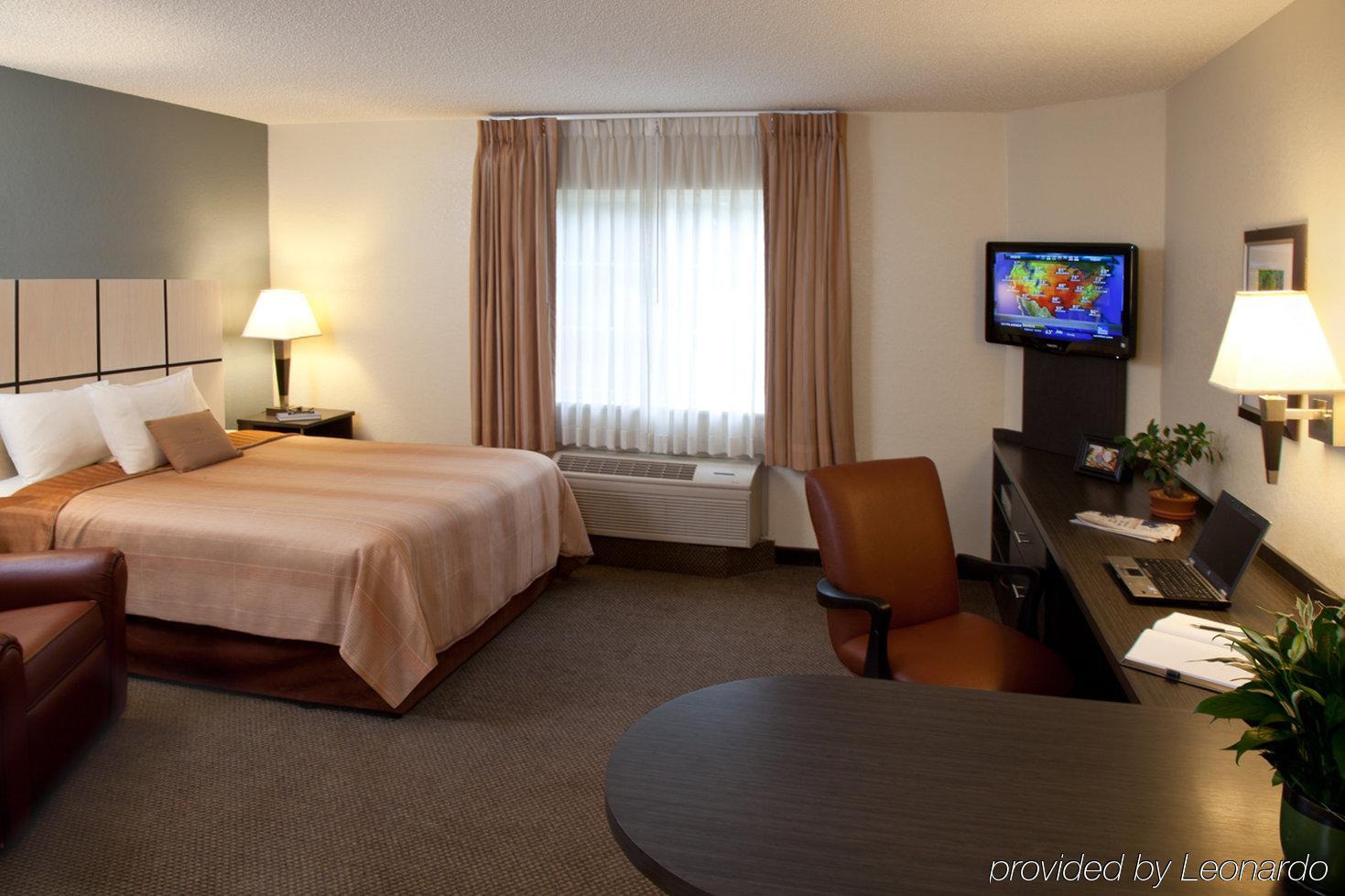 Sonesta Simply Suites Knoxville Habitación foto